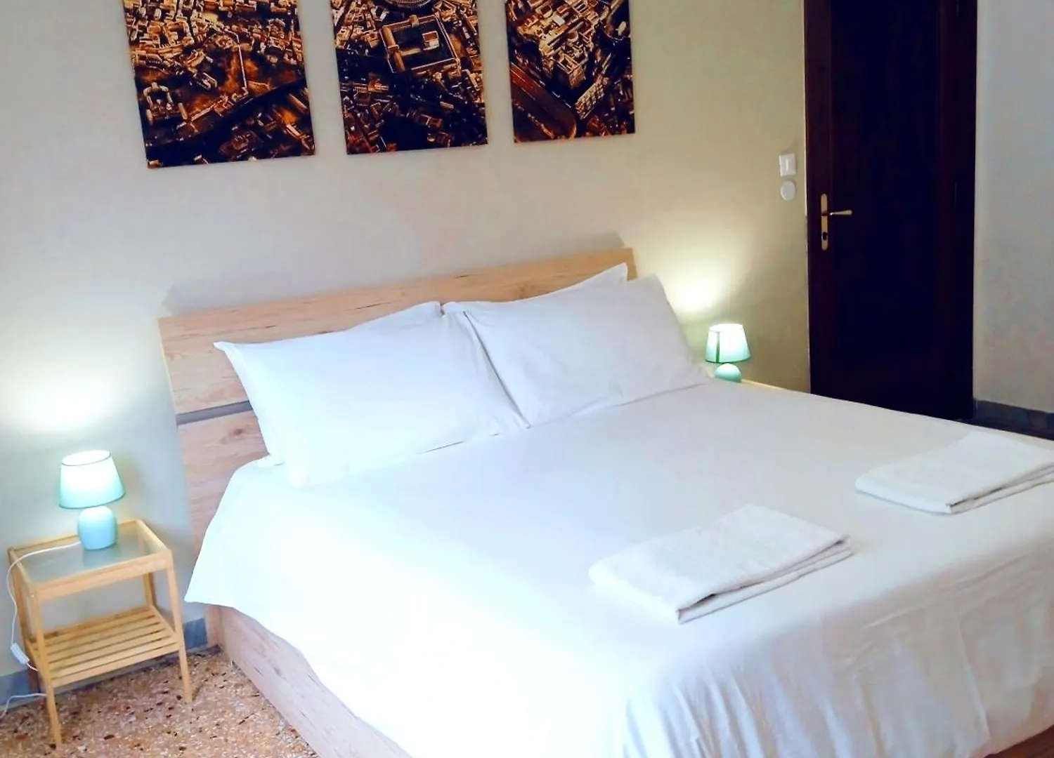 Domus Remo Room Rome 0*,  Italy