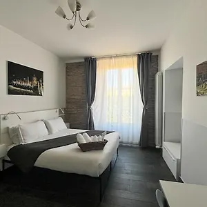3* בית הארחה Arch